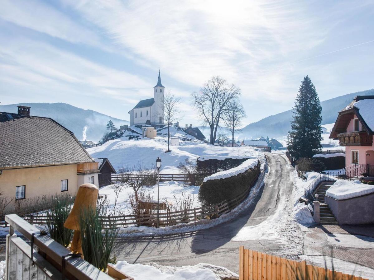 Apartment With Ski Bus On The Doorstep Mauterndorf  Exterior foto